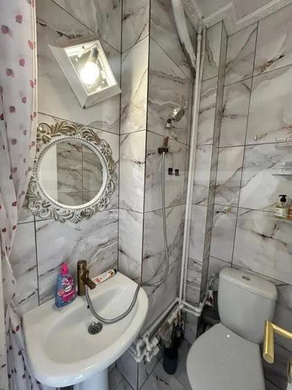 Apartament, renovat, etaj 2, zona Electroputere Mall - 7