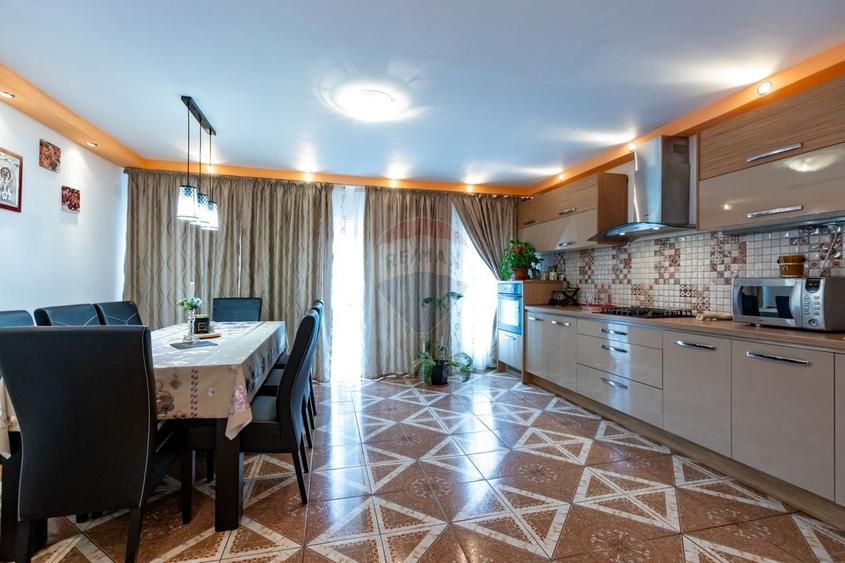 Vila / casa de vanzare in jud. Bacau, Ungureni - 10