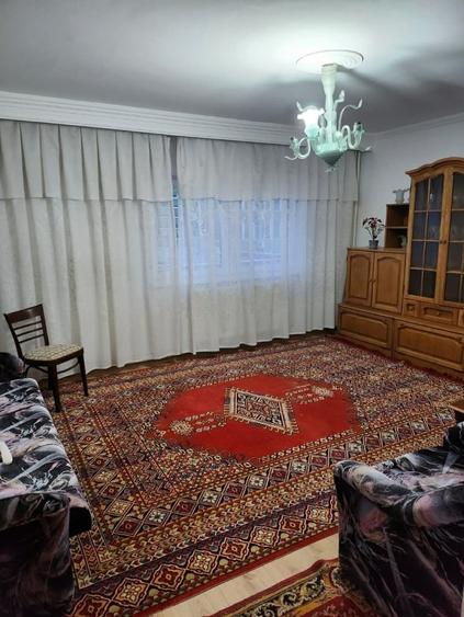 Apartament 3 camere de închiriat | Zona Hotel Sport – Mircea cel Bătrân - 1