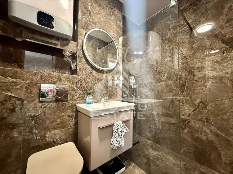 Apartament tip studio, etaj intermediar, centrala proprie,P-ta Marasti - 11