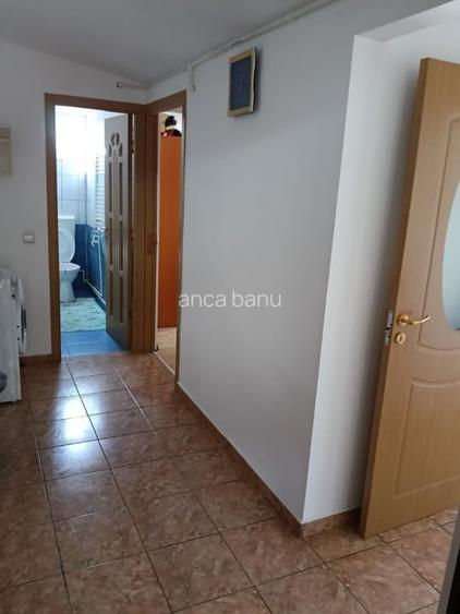 Apartament 2 camere Mansarda et 6 Apartament 2 camere Mansarda et 6
