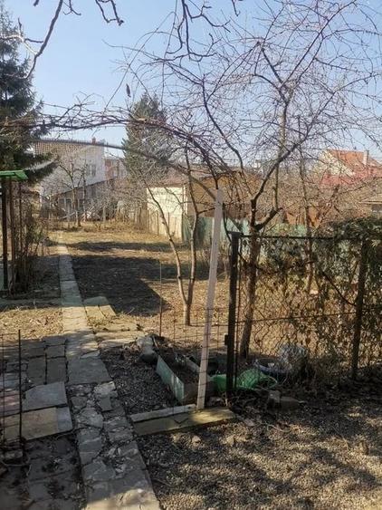 De vanzare casa curte comuna la etaj 5 camera sup.128mp + 1 familie zona Piata A - 7