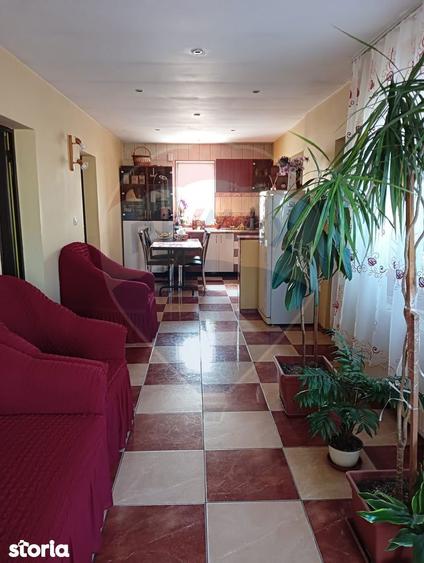Casa spa?ioasa cu garaj - Mogo?oaia, foarte aproape de Podul Mogo?oaia - 7