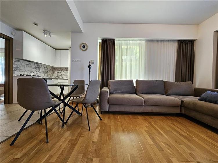Apartament intim cu 2 camere in Bellevue Residence - 1