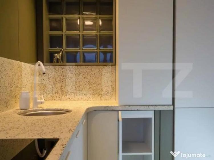 Apartament de vanzare, cu 2 camere, 44,2 mp utili, zona ult - 7