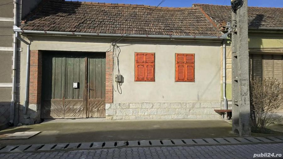 Casa de vanzare 4 camere - 1