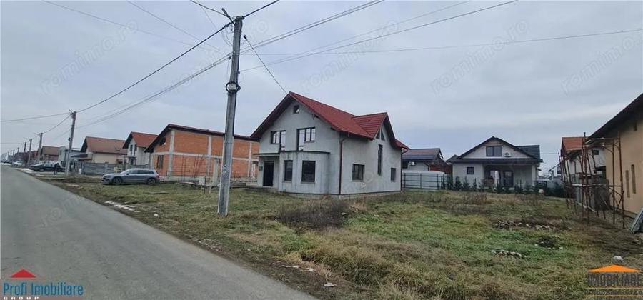 Casa noua Livada, finisata, 5 dormitoare, 225mp, teren 600mp - 16