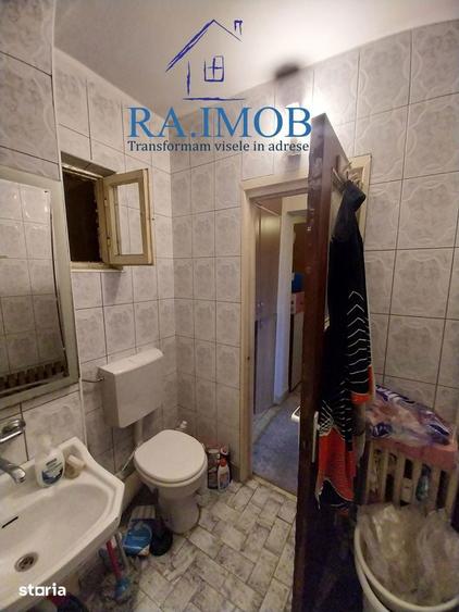 Apartament 3 camere, Blvd Republicii, et 8/10 - 88900 euro negociabil - 10