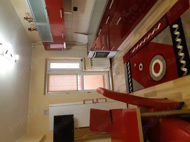 Inchiriez apartament decomandat, doua camere,Calea Bucure?ti, Craiova Inchiriez apartament decomandat, doua camere,Calea Bucure?ti, Craiova