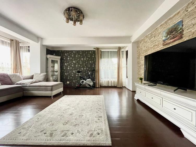 Închiriere vila 2018, 3 camere 150 mp - complex închis, Pipera - 11