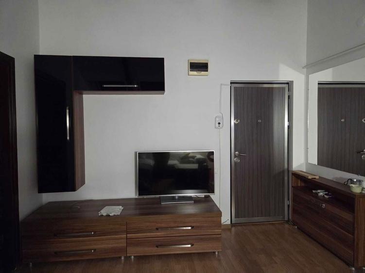 Inchiriere apartament Floresti zona Eroilor - 2