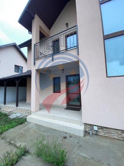 CASA FINALIZATA SI MOBILATA ZONA LAPUS - 11