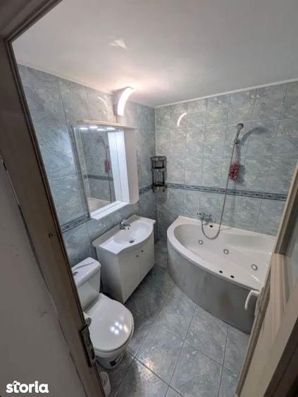 AP. 3 CAMERE - RAHOVA, CENTRALA, PARCARE INCLUSA, MASINA SPALAT VASE - 1