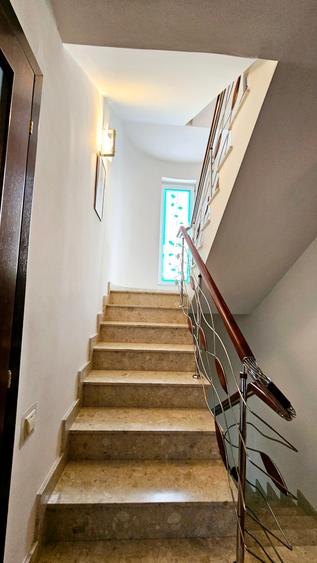 Casa individuala 11 incaperi | Zona Iancu Nicolae - Privighetorilor | Teren 627 - 28