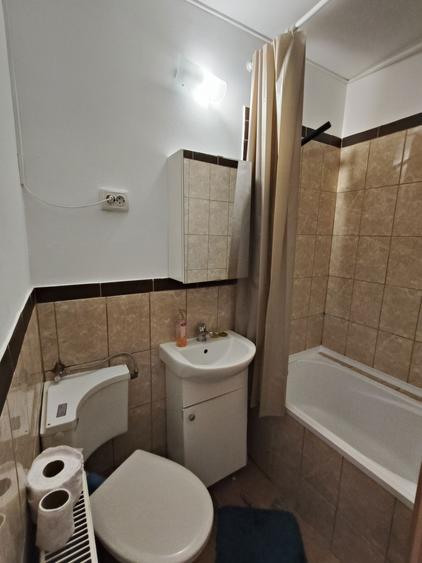 Inchiriez Garsoniera Ghimbav - 5