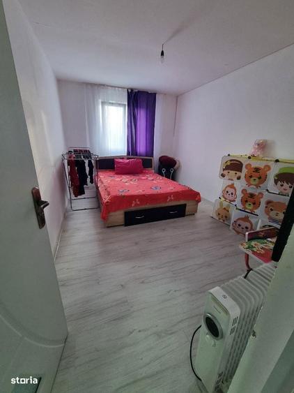 Casa de vanzare - Stalpu - 2
