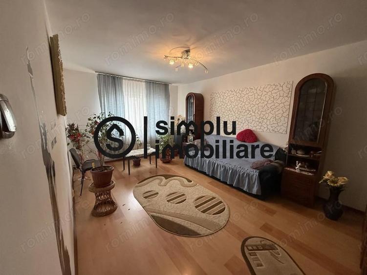 3 decomandate, et 2/4, 1 Mai - 140 000 Euro - 5