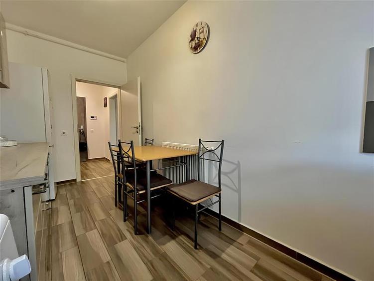 Apartament 2 Camere Decomandat in Qualis cu Parcare - Coresi - 7