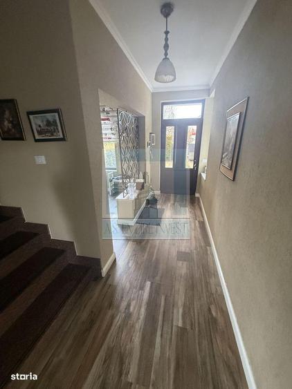 Casa/Villa 7 camere, singur in curte - zona Tractorul/Brasov - 3