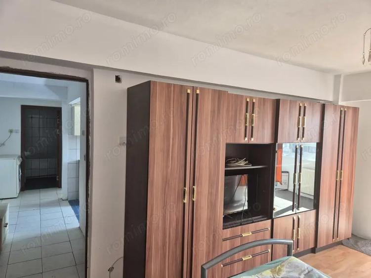 Vand apartament camere decomandat - 6