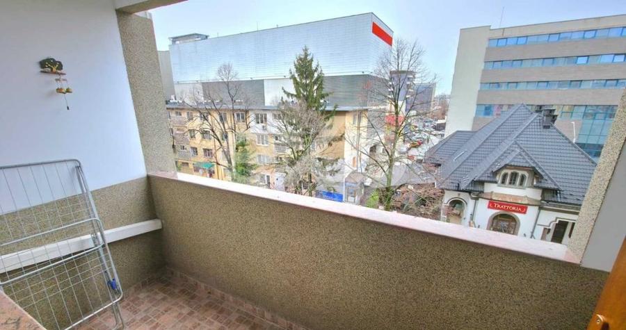 Apartament 3 camere de inchiriat – Ultracentral, str. Grivitei Bl. B16 - 8
