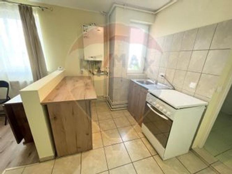 Apartament cu 3 camere de inchiriat in zona Hipodrom 2 - 2