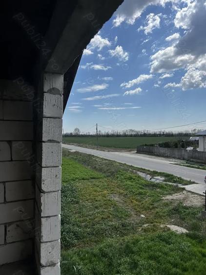 De vanzare Casa mansardata cu teren . Strejestii de Sus, OLT - 2