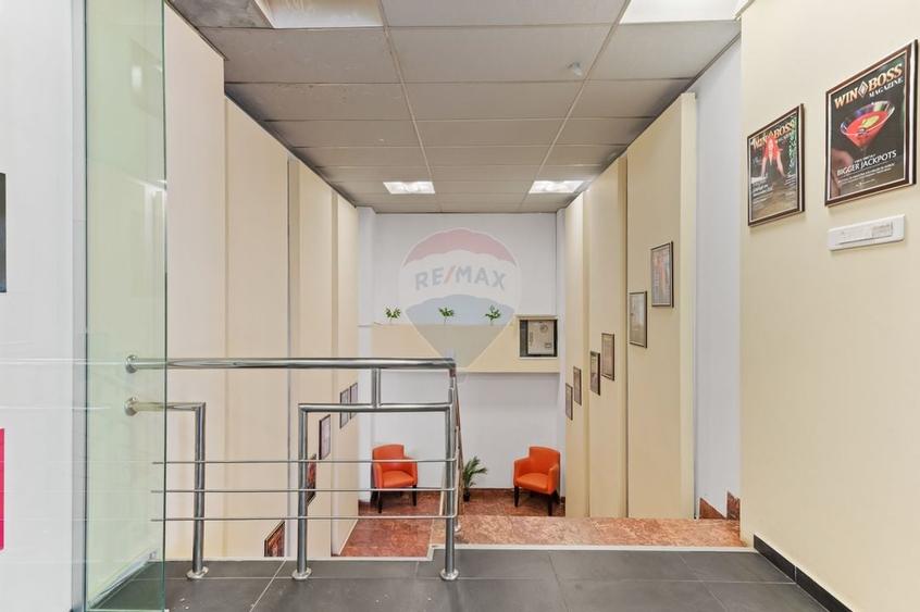Spatiu comercial de inchiriat in zona Piata Romana - 2