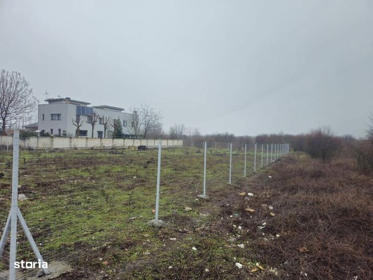 Vand teren intravilan sect 5 str livezi sos vartejului 2800 mp - 1