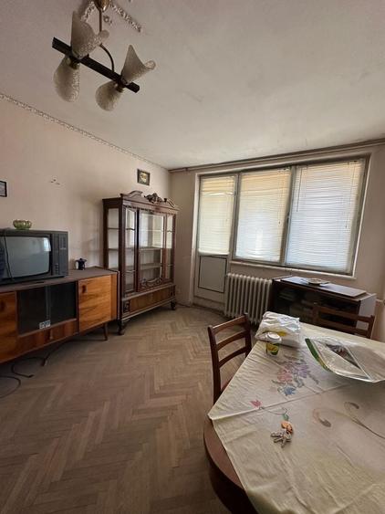 Apartament de vanzare Onesti - 1