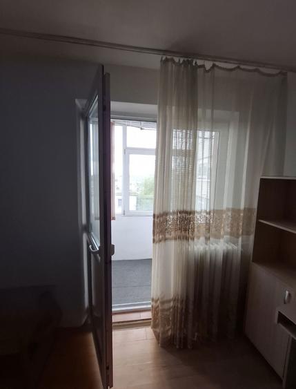 Garsoniera Tatarasi str.Eternitare bloc de apartamente - 3