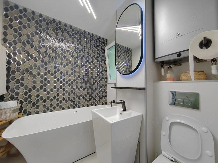 Apartament cu 2 camere decomandat în Eroii Revoluției