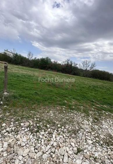 TEREN INTRAVILAN DE VANZARE,-520 mp,-CARANSEBE?\PIPIRIG...