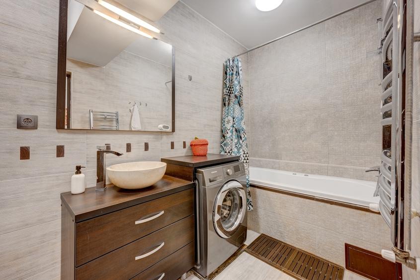 Mihai Bravu, Vitan, Dristor - 15