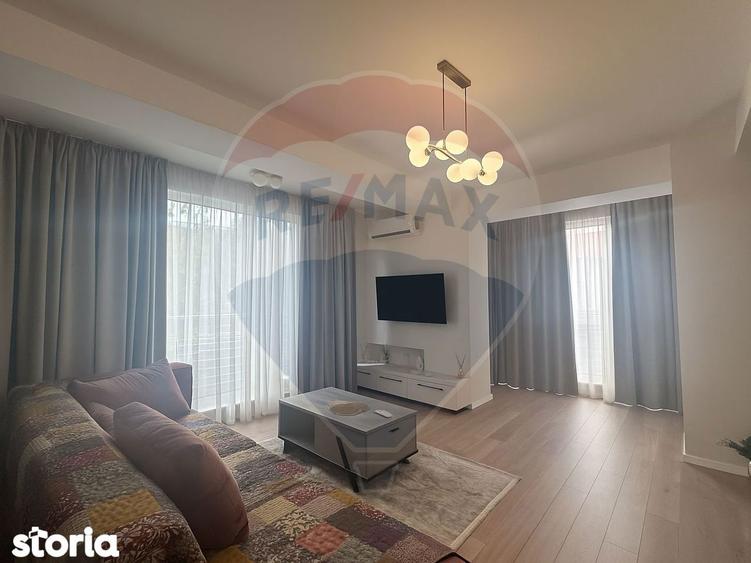 Apartament cu 3 camere de inchiriat in zona Central - 1