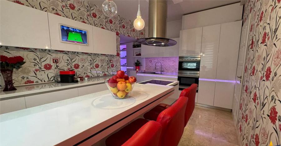 LUX Vila, pozitionare Premium, conditii apreciabile:Tur Virt - 11