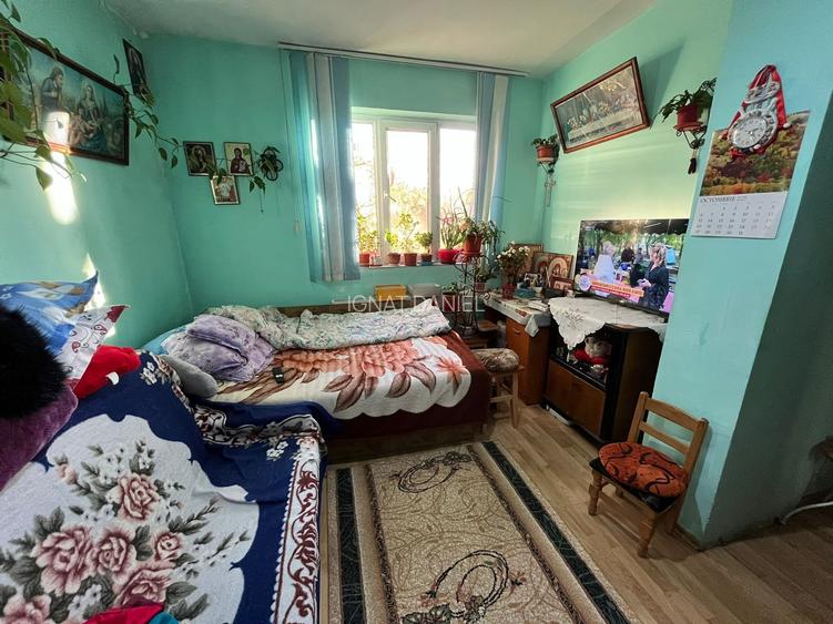 Apartament cu o camera, decomandat, zona Dacia