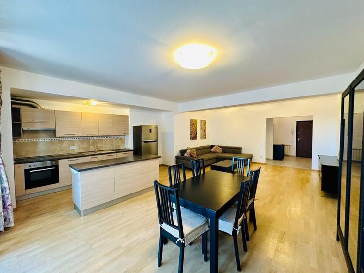 Aleea Privighetorilor 4 camere decomandate (ne)mobilat complet etaj 2/S+P+7 - 2