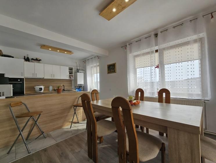 Apartament la casa de inchiriat Sanpetru | 80 mp utili | 2 dormitoare | Curte proprie - 1