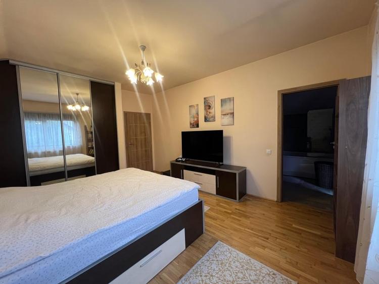 De vanzare | Casa Individuala | 154 mp | Transylvania College | Strada Privata - 14