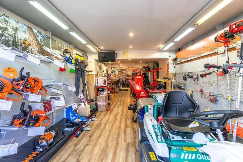 Proprietate mixta cu spatiu comercial si locuinta Strada Aurel Vlaicu - 8