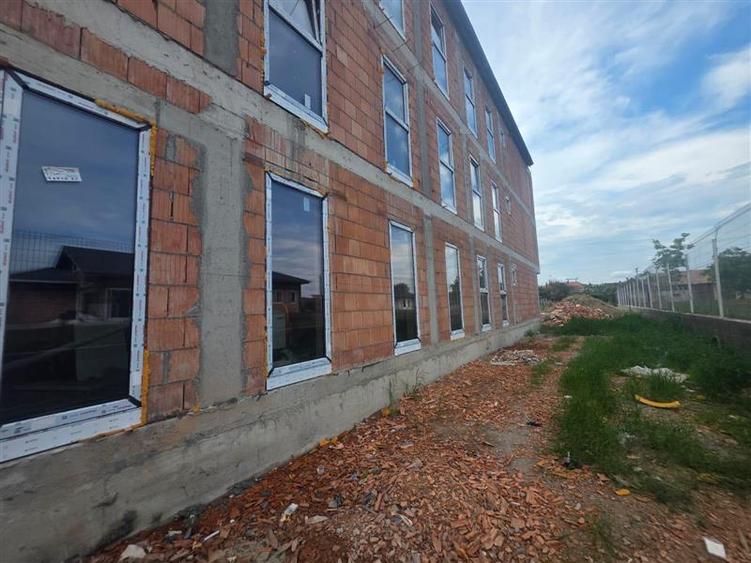 De vanzare ap 3 camere, semifinisat premium , Targu Mures - 9