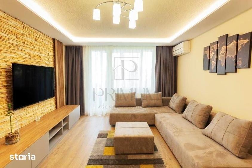 Apartament cu 3 camere semidecomandat în Central