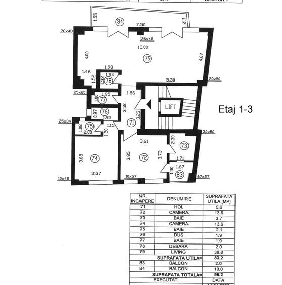 Apartament cu 3 camere decomandat în Polonă