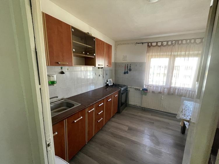 Apartament cu 2 camere decomandat în Rahova