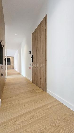 Apartament cu 3 camere decomandat, mobilat în Brașovul Vechi