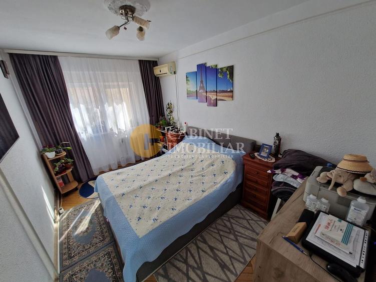 Apartament cu 2 camere decomandat, mobilat în Alexandru cel Bun