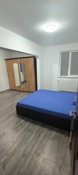 Proprietar inchiriez apartament 2 camere Scoala 8 - 5
