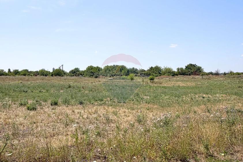 Teren Construcții intravilan de 416 mp, în Bujac