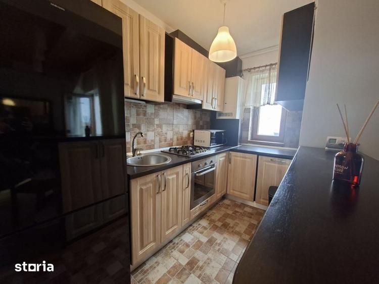 Apartament cu 3 camere, mobilat în Terezian